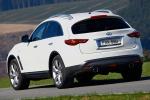 Infiniti FX30d S 2010 года